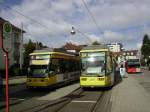 VBK Straenbahnen 308 und 251 sonnen sich am 10.09.2010, an der Endstatinon Durlach Turmberg.