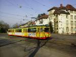 Tw 212 hatte am 14.02.2013 die Ehre bei winterlichem Sonnenschein einige Runden durch Karlsruhe zu drehen. Am Weinbrennerplatz konnte er so im Schatten der kahlen Laubbume abgelichtet werden.