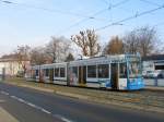 Haltestelle Forstfeldstrasse am 16.11.2011, Wagen 633 der RBK Richtung Mattenberg.