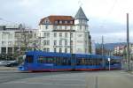 Wagen 475A der HLB am Bahnhof Kassel-Wilhelmshhe, man erkennt rechts im Bild den Herkules (11.01.2012).