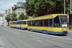 Leipzig LVB SL 11 (NB4 (LVB-Typ 68) 901 + T4D + T4D-M1 (LVB-Typ 33c) 2183) Wahren, Georg-Schumann-Straße am 15. Juli 2008. - Scan von einem Farbnegativ. Film: Kodak FB 200. Kamera: Leica CL.