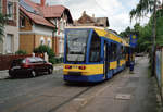 Leipzig LVB SL 13 (NB4 (LVB-Typ 68) 929) Knautkleeberg, Gleitsmannstraße (Endstelle) am 15. juli 2008. - Scan eines Farbnegativs. Film: Kodak FB 200-7. Kamera: Leica CL.