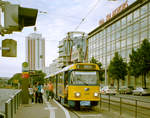 Leipzig LVB SL 8 (T4D-M1 (LVB-Typ 33c) 2119) Georgiring / Augustusplatz am 15. Juli 2008. - Scan eines Farbnegativs. Film: Kodak FB 200-7. Kamera: Leica C2.