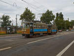 Anlsslich des ffnungstages des Straenbahnmuseums Leipzig war der Auenbahnwagen Nr. 20 zusammen mit Beiwagen 751 der Groen Leipziger Straenbahn als Rundfahrt unterwegs.