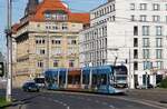 1226 der Leipziger Verkehrsbetriebe am 17.04.2022 nahe Hauptbahnhof.