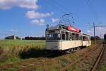 100 Jahre Straenbahn in Schkeuditz, Wagen 1464 mit Beiwagen an der Ortsgrenze von Leipzig zu Schkeuditz, 19.09.2010.