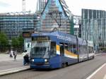 Leipzig: Straenbahnlinie 4 nach Sttteritz Holzhuser Strae an der Haltestelle Mitte Augustusplatz.(25.8.2010)