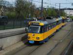 Triebwagen 2193 ist am 11.04.11 auf der Linie 3 nach Knautkleeberg unterwegs.