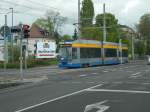  Leoliner 1  - NGT8, die achtachsigen Triebwagen waren die ersten Niederflurwagen in Leipzig und sind seit 1994 im Einsatz. Das Bild zeigt das Fahrzeug mit der Betriebsnummer 1140 auf der Linie 3 Richtung Knautkleeberg, aufgenommen am 18.04.2014 in Taucha. 