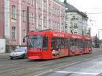 Magdeburg: Straenbahnlinie 4 nach Krankenhaus Olvenstedt nahe der Haltestelle City-Carre/Hauptbahnhof.(18.2.2010)