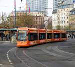 MVG Stadler Variobahn 229 (Aldi Süd Vollwerbung) am 02.12.17 in Mainz Hauptbahnhof
