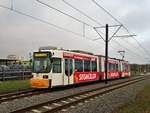 MVG Adtranz GT6M-ZR Wagen 215 am 02.12.17 in Mainz auf der Mainzelbahn