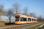 Straßenbahn Mainz / Mainzelbahn: Stadler Rail Variobahn der MVG Mainz - Wagen 229, aufgenommen im Dezember 2017 bei der Bergfahrt zwischen Mainz-Lerchenberg und Mainz-Marienborn.