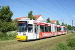 Straßenbahn Mainz / Mainzelbahn: Adtranz GT6M-ZR der MVG Mainz - Wagen 210, aufgenommen im Mai 2019 in Mainz-Bretzenheim.