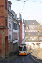 6T6M 203 am 09.02.11 als Linie 50 in der Gaustrae.