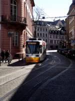 MVG ADtranz GT6M-ZR (Wagen 210) am 20.03.14 in Mainz 