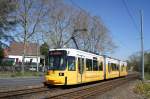 Straßenbahn Mainz: Adtranz GT6M-ZR der MVG Mainz - Wagen 213, aufgenommen im April 2015 in Mainz-Gonsenheim.