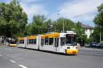 Straßenbahn Mainz: Adtranz GT6M-ZR der MVG Mainz - Wagen 212, aufgenommen im Mai 2015 an der Haltestelle  Goethestraße  in Mainz.