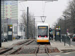 MVG Stadler Variobahn Wagen 234 am 17.12.16 in Mainz Lerchenberg von einen Gehweg aus fotografiert 