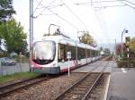 Wagen nr 129 von rnv verlsst die Haltestelle Stahlbad am 20.10.2005 richtung Mannheim