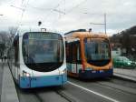 Zwei RNV Variobahnen am 05.02.11 in Heidelberg Weststadt/Sdtstadt 