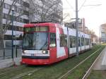 Langsam werden sie selten. Wagen 2212 trgt noch die alten Farben der VBL (Verkehrsbetriebe Ludwigshafen). Mannheim, Haltestelle  Technoseum Sd , 08.03.2011 um 15:44 Uhr. 