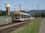 Eine RNV Variobahn in Edingen am 13.05.11   