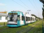 Werbefrei und in Ursprungslackierung fuhr heute früh der Wagen 5601 durch Neuhermsheim in Richtung Rangierbahnhof.