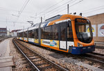 rnv-Tramwagen 4139 als Linie 5 (Seckenheim Pforzheimer Straße - Seckenheim OEG-Bahnhof), am 19.3.2016 bei der Einfahrt in den Bahnhof Käfertal.