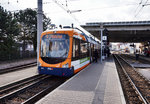rnv-Tramwagen 4147 als Linie 5 (Seckenheim Pforzheimer Straße - Käfertal Bahnhof), am 24.3.2016 im Bahnhof Käfertal.