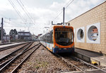 Nachschuss vom rnv-Tramwagen 4146 als Linie 5 (Seckenheim OEG-Bahnhof - Seckenheim Pforzheimer Straße), bei der Ausfahrt aus dem Bahnhof Käfertal.