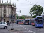 2205 als Linie21 am Karlsplatz(Stachus)unterwegs; 090515