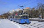 P-Wagen 2005 + 3004 als Linie 21 beim Olympiapark West, 28.01.2015