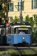2005 front Schuss  am 17.06.2016 am Münchner Karolinenplatz.