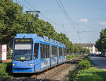 München R3.3 2214 als Linie 21 beim Göthe Institut, 19.07.2016.