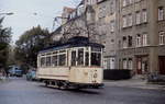 Straßenbahn Naumburg im Oktober 1980: Tw 17 (Lindner/SSW 1928, ex Straßenbahn Halle) fährt vom Hauptbahnhof zum Platz der Einheit (heute Theaterplatz)