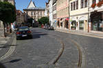 127 Jahre Strassenbahn Naumburg.
Am 21. September 2019 feierte die Naumburger Strassenbahn mit einem grossen Fest auf dem Achener Platz ihr 127-jähriges Jubiläum. Zum Einsatz gelangten sämtliche Triebwagen sowie der Beiwagen. 
Nicht mehr befahren werden konnte wie vor 127 Jahren die Ringstrecke die 1976 eingestellt wurde. Davon sind aber noch einige Gleisreste erhalten geblieben.
Da ich  am selben Tag das „DAS DOPPELTE JUBILÄUM IN THÜRINGEN“  besuchte, (zwischen dem 27.9. bis 7.10.2019 bereits 48 Aufnahmen unter Strassenbahn Gotha eingestellt), konnte ich wenigsten am 22. September 2019 den frisch aufgearbeiteten historische Lindner Triebwagen 17 aus dem Jahre 1928 anlässlich einer Sonderfahrt verewigen.
Die unter Denkmalschutz stehende „ZICKE“ gehört zu den kleinsten Strassenbahnen von ganz Europa.
Foto: Walter Ruetsch  