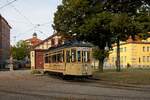 Wagen 17 der Naumburger Straßenbahn wartet vor einer Sonderfahrt vor dem Depot (06.10.2023) 