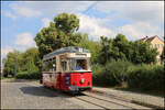 Am 22.06.2026 war in Naumburg der Triebwagen 51 im Plandienst. Nahe des Depots konnte ich ihn auf der Fahrt zum Hauptbahnhof um 16.24 Uhr ablichten.