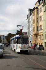 Plauen - PSB/Linie 4 - Tw 239 (ČKD Praha Smichov, Bauj. 1987, kam 1989 aus Zwickau) in der August-Bebel-Str., vor Hst. Chamissostr., am 07.10.2010.   Ergänzung 2019: Letzter Einsatztag Tw 239 05.01.2018, unmittekbar danach verschrottet.