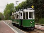 Triebwagen Nr. 51 der Plauener Straßenbahn fuhr am 03.05.15 durch Plauen.
Hier zu sehen an der Endhaltestelle Waldfrieden.