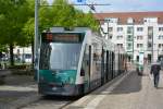 Am 03.05.2015 steht diese Siemens Combino  405 Nordhausen  am Platz der Einheit.
