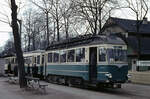 Berlin-Friedrichshagen Straßenbahn Friedrichshagen - Schöneiche - Rüdersdorf Tw 52 am S-Bf Friedrichshagen am 27. März 1972. - Scan eines Diapositivs.