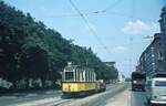 SSB Stuttgart__ATw 2551 [ex 276; 1952 ME/AEG; Ub 1967] war als Geräte-Tw der Fahrleitungswerkstätte in Stuttgart-Berg im Einsatz. Hier von Berg kommend, in der Neckarstraße stadteinwärts unterwegs. ATw 2551, als Museumswagen erhalten, heute bei SHB im Museum S-Bad Cannstatt wieder als Tw 276 zu besichtigen und auf den Oldtimer-Linien im Einsatz.__08-1972