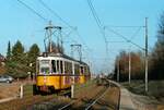 Stuttgarter Straßenbahnzug der Linie 6 nach Echterdingen mit zwei GT4, Sonnenberg (1983) 