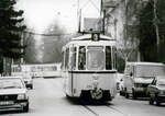 Als die Stuttgarter Straßenbahnlinie 3 noch quer durch Vaihingen gefahren ist...bog vorher schon der GT4 nach rechts ab Richtung Plieningen, während der weiter entfernte Zug nach Stuttgart