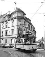 SSB Stuttgart__Abschiedsfahrt für die Linie 8 mit Tw 418 [ME/AEG 1925; 1960-68 Rangier-Tw 2529; 1977 vom SMS als Museumswagen hergerichtet] als historische Linie 18 zwischen Haltestelle