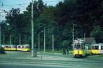 SSB Stuttgart__Liniennummern auf fremden Strecken. Treff von Linie 1 und Linie 9 mit führendem GT4 745 vor der Wagenhalle 'Heidenklinge'/'Vogelrain' in Heslach.__30-07-1973