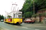 SSB Stuttgart__Verschwundene Strecken__GT4 697 auf Linie 6 auf Bergfahrt zwischen Haltestellen 'Haus 61' und 'Altenbergstaffel'.__15-08-1987