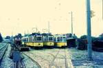 SSB Stuttgart__Endstation. Bf S-M�hringen, Schrottgleise. Die A-Lok mit ihren Flachwagen (u.a. 2161) und der GT4 657 [ME 1963] waren nur zeitweise dort abgestellt, die Tw 289 und 291 [ME 1950], der1300er Bw und die GT6 verlie�en M�hrinen nicht mehrmit eigener Kraft, wenn auch die Stromb�gel angelegt waren...__1968
